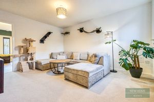 Photo 17- click for photo gallery